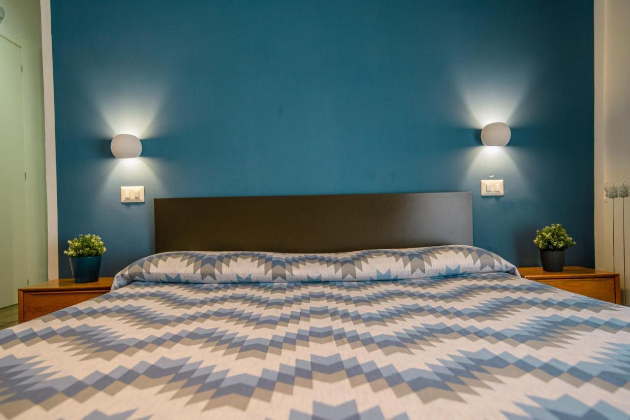 Hub Ferroviario - 12 Posti Letto Per Il Tuo Gruppo A Napoli Con Wifi E Netflix住宿加早餐旅馆 外观 照片